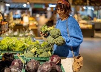 Comer esta verdura común podría ayudar a combatir el Alzheimer