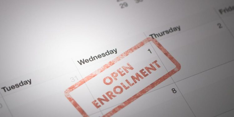 Es la temporada de inscripción abierta. No sea el blanco de estas estafas de atención médica