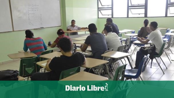 El 4% para la educación se repartirá entre escuelas y universidades.