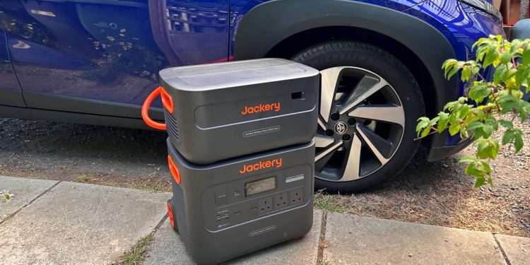 Esta estación de batería portátil puede alimentar su hogar durante dos semanas, pero aquí está su mejor característica