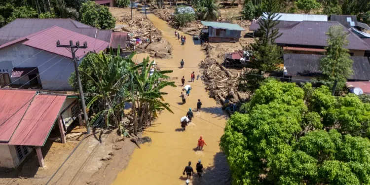 La fallida respuesta de Indonesia a las inundaciones