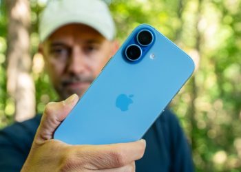 Puede ahorrar cientos en un teléfono nuevo con las ofertas navideñas de T-Mobile: aquí están las 5 mejores