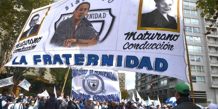 La Fraternidad advirtió que podría paralizar el ramal Mitre por la suspensión de trenes y la reforma laboral