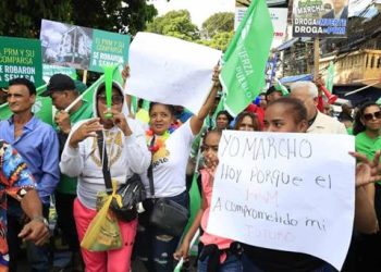Legisladores del PRM cuestionan marcha de la Fuerza del Pueblo