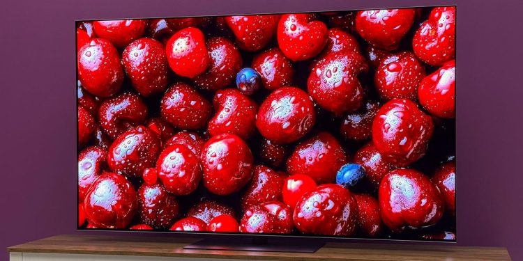 LG presenta su primer televisor Micro RGB antes de CES 2026 y los usuarios de OLED sienten envidia