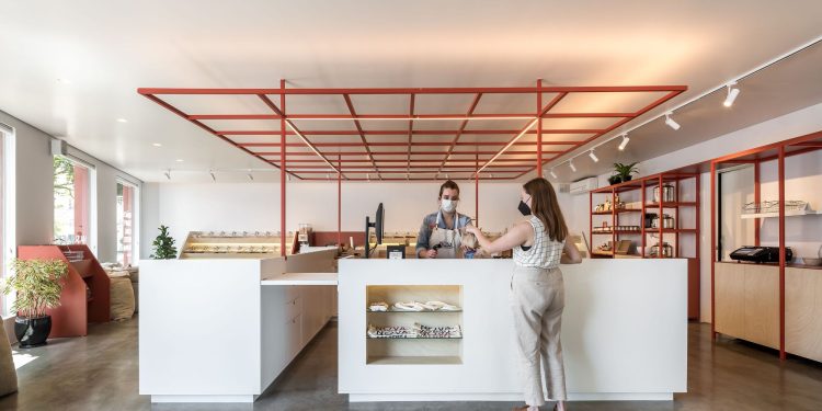 Tienda Nova Despensa / Solo Arquitetos