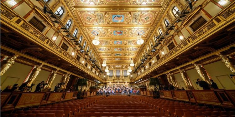 Cómo ir al Concierto de Año Nuevo en Viena por 35 euros (o incluso menos) el próximo año