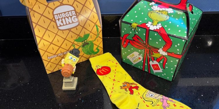¿Comida Grinch de McDonald's o menú Bob Esponja de Burger King? Elegimos un ganador