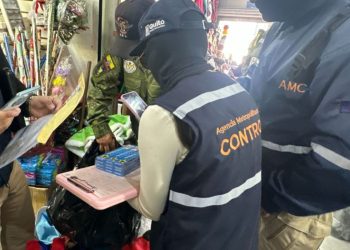 Más de 2 600 artículos pirotécnicos se decomisaron en El Tejar, en Quito