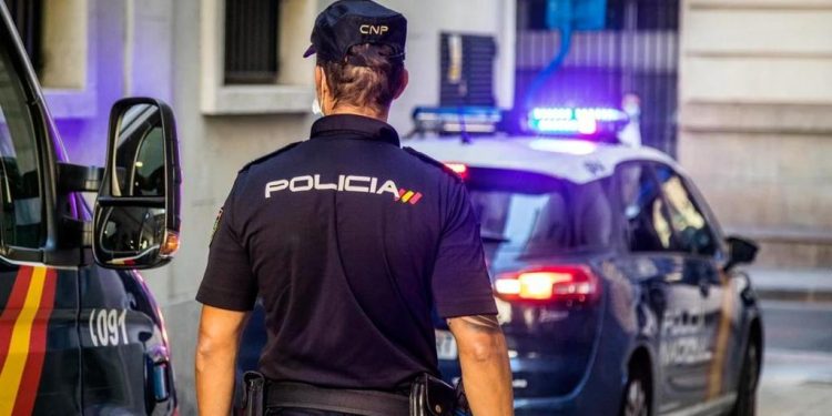 Discute con su pareja y muere tras caer desde una azotea al huir de la Policía en Mallorca