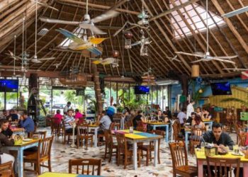 QRoo: pese al aumento de turistas, los restauranteros no ven repunte