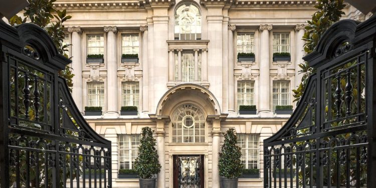 36 mejores hoteles en Londres para amantes del diseño, asistentes al spa y aficionados a la historia