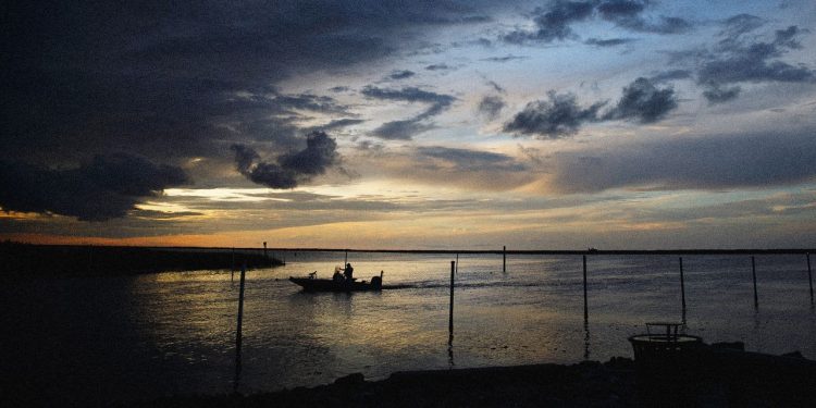 El Departamento de Vida Silvestre y Pesca de Luisiana está deteniendo personas para ICE