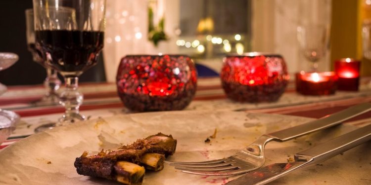 Una madre et sa fille meurent à cause du repas de Noël. Qu'est-ce que l'hépatite fulminante qui ne leur a laissé aucune chance ?