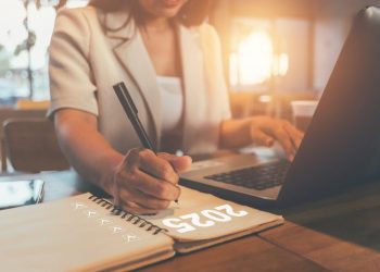 2026, ¿el año en que abandonaremos las buenas resoluciones? El punto de vista de un psicólogo