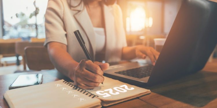 2026, ¿el año en que abandonaremos las buenas resoluciones? El punto de vista de un psicólogo