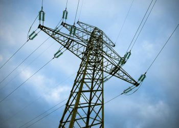 Estas «inversiones» en ahorro de energía te va a suponer un gasto mayor: no cometas estos errores