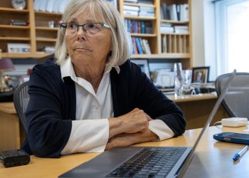 Después de perder el apoyo de los NIH, un investigador del cáncer lucha por mantener abierto el laboratorio: vacunas