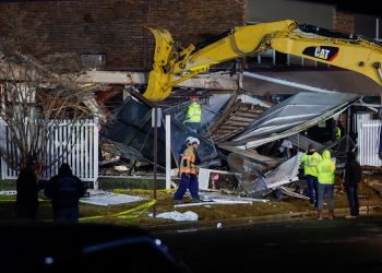 Explosión en un asilo de ancianos de Pensilvania mata al menos a 2 personas, dice el gobernador: NPR