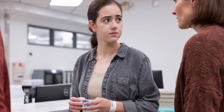 Menos personajes de la televisión abortaron en 2025 y más historias reforzaron la vergüenza: NPR