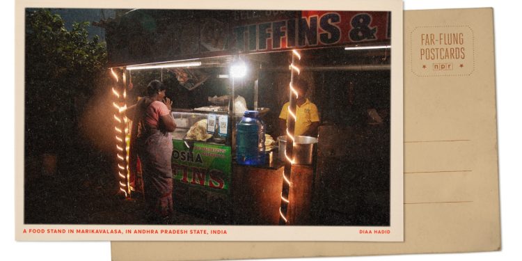 Puesto de comida india ofrece comida tardía para mujeres trabajadoras: NPR