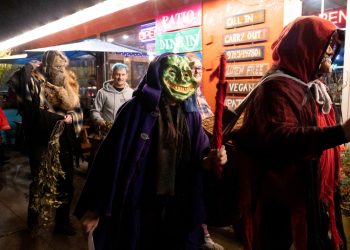 Cuando la Navidad es demasiado brillante… mira a Krampus: NPR