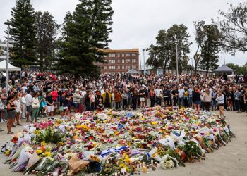 la playa Bondi de Sídney; Universidad de Brown; Rob Reiner: NPR