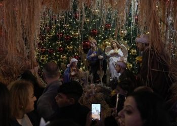 Las celebraciones navideñas regresan a Belén tras dos años de guerra en Gaza