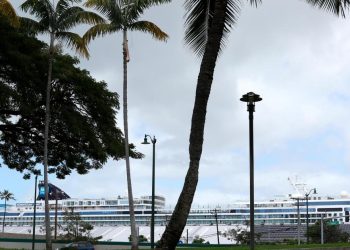 Juez federal confirma el nuevo impuesto sobre el cambio climático de Hawái para los pasajeros de cruceros