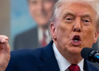 Trump adelanta su agenda para 2026 en un discurso a la nación mientras su popularidad disminuye