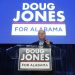 El exsenador demócrata Doug Jones lanza campaña para gobernador de Alabama