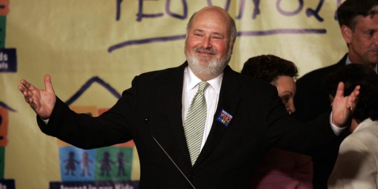 Rob Reiner utilizó su fama para defender causas progresistas. 'Simplemente un hombre realmente especial. Un día terrible'