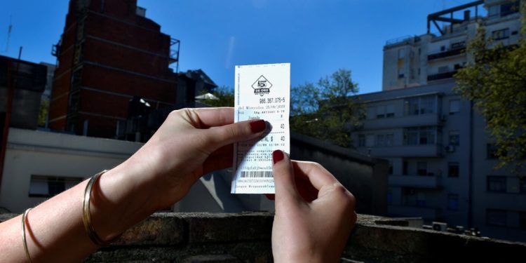 El último sorteo del 5 de Oro del año se hará en un horario especial y acumulará $ 62.500.000 en premios