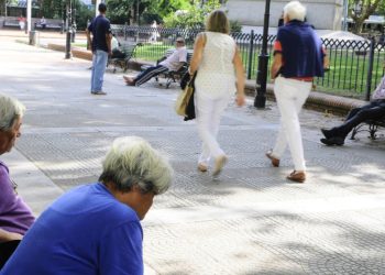 Las jubilaciones tendrán un aumento provisorio de 5,72% en 2026, ¿cuándo estará el ajuste definitivo?