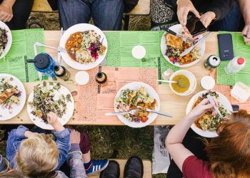 Por qué engordamos en las fiestas y cómo detener el aumento de peso