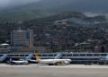 El espacio aéreo cerrado trajo una Navidad solitaria para muchos en Venezuela
