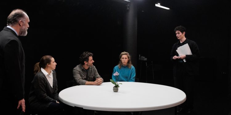 «Violencia»: reunión de padres supervivientes de sus hijos