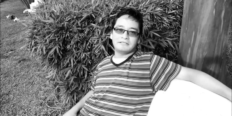 7 poetas contemporáneos de El Salvador