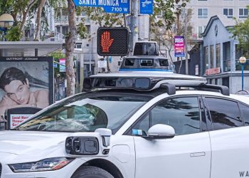 Waymo y Santa Mónica acudirán a los tribunales por acusaciones de molestias públicas