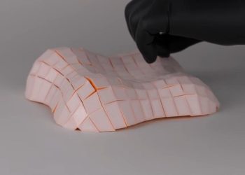 se levantan estructuras enteras con solo tirar de un hilo