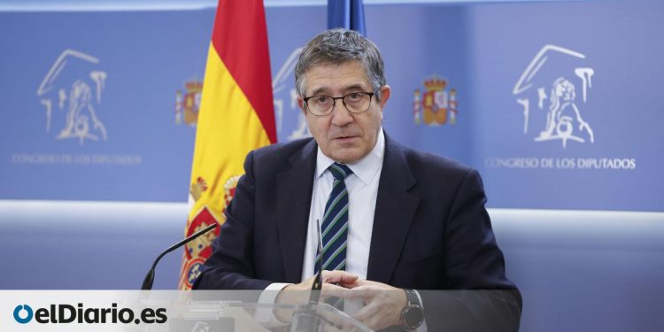 El PSOE acusa a Feijóo de haber mentido «para salvar a Mazón» y advierte al PP de que «ha llegado el momento de echarle»