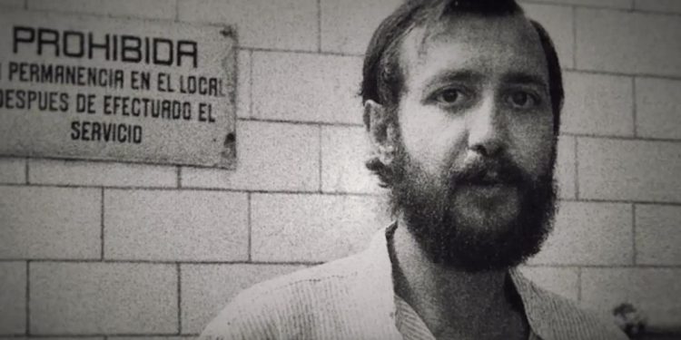 el retrato de un autor maldito