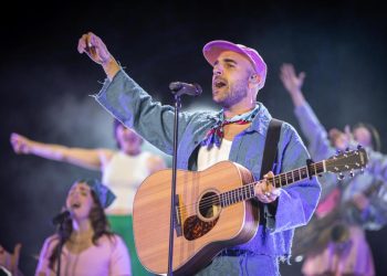 Nil Moliner dice adiós a su 'Lugar Paraíso' en Barcelona