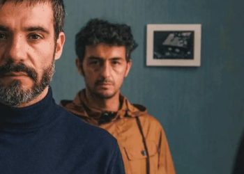 'Una casa en la montaña' regresa a la sala Heartbreak Hotel con el actor Óscar Muñoz entre sus filas