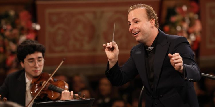Yannick Nézet-Séguin desencorseta el Concierto de Año Nuevo con más música de mujeres