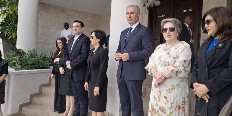 Sin acuerdo en la Corte Suprema: magistrados decretan receso por falta de consenso para elegir nuevo presidente