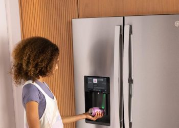 El nuevo refrigerador inteligente de GE automatiza las compras con un escáner de código de barras e Instacart
