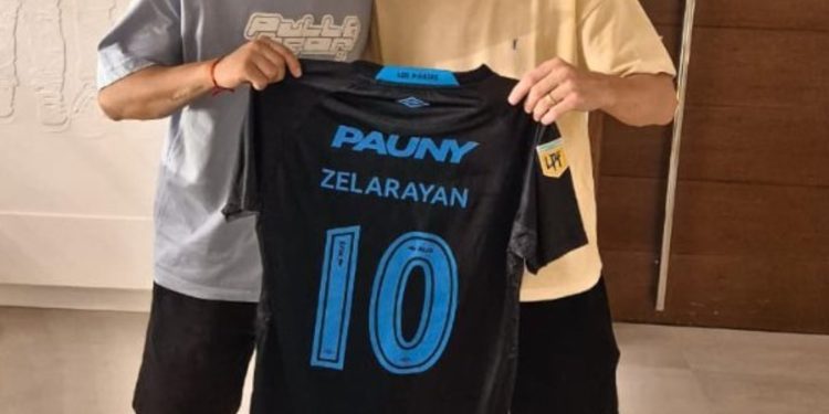 De un 10 a otro: el encuentro entre Messi y Zelarayán que se volvió loco a todo el pueblo Pirata :: Olé