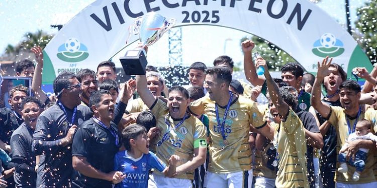 Primera B: 12 de Octubre de Santo Domingo presentará a los integrantes de la dirección técnica – Fútbol