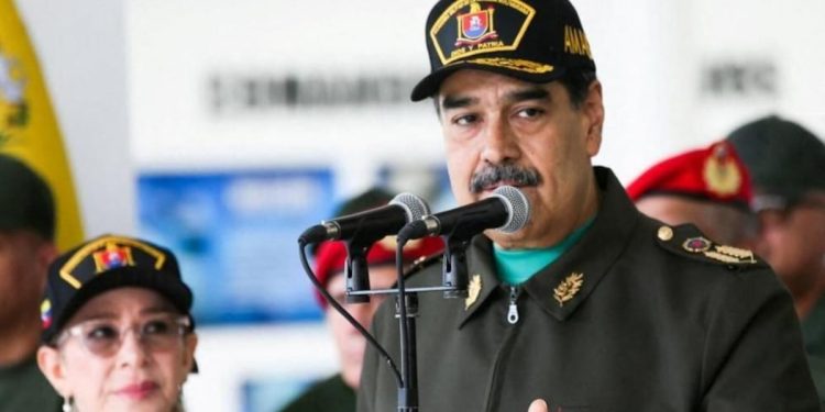 Maduro dice que está abierto a dialogar con Estados Unidos sobre narcotráfico y petróleo 'donde y cuando quieran'